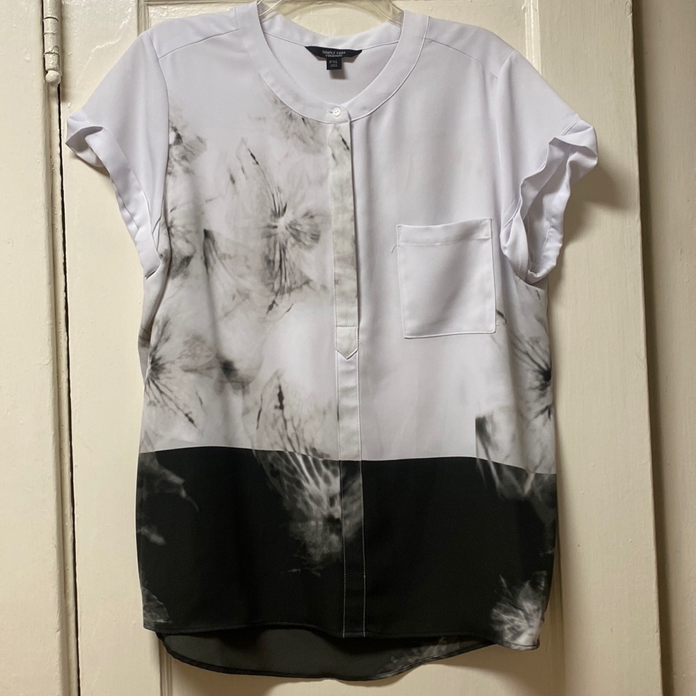 Simply Vera Blouse